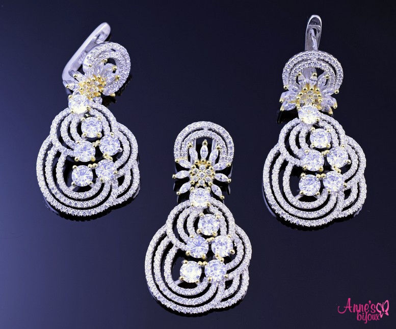 Set elegant din argint cu zirconiu
