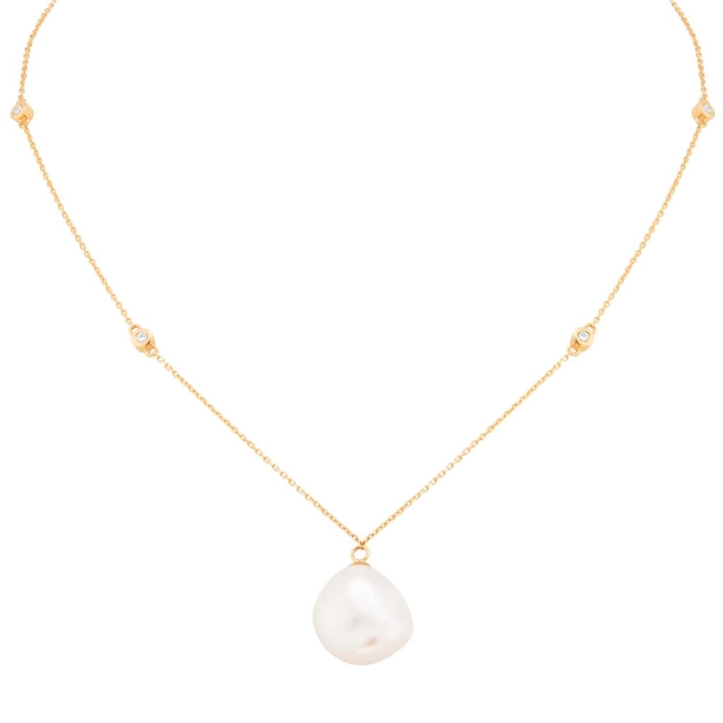 18ct Yellow Gold 0.10cttw Diamond & Baroque Pearl Pendant